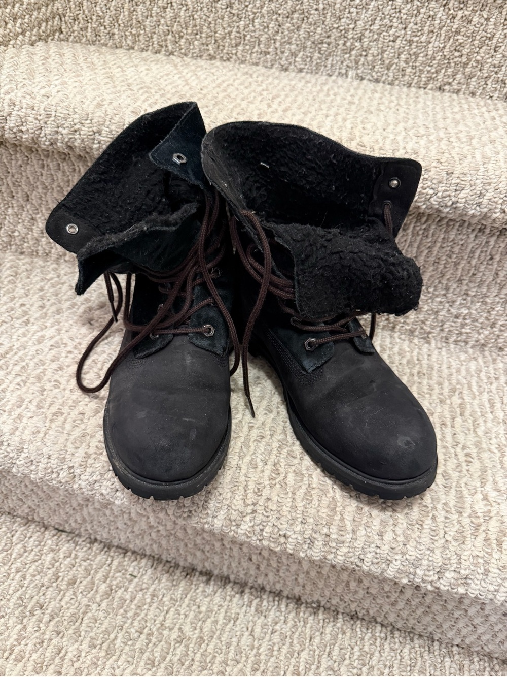 Timberland Women’s Fold-Down Winter Boots – Size 9
